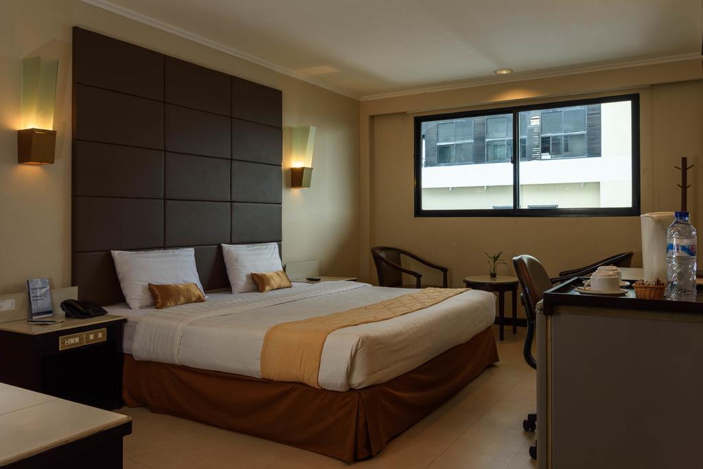 Hotel Gajahmada Pontianak Oda fotoğraf