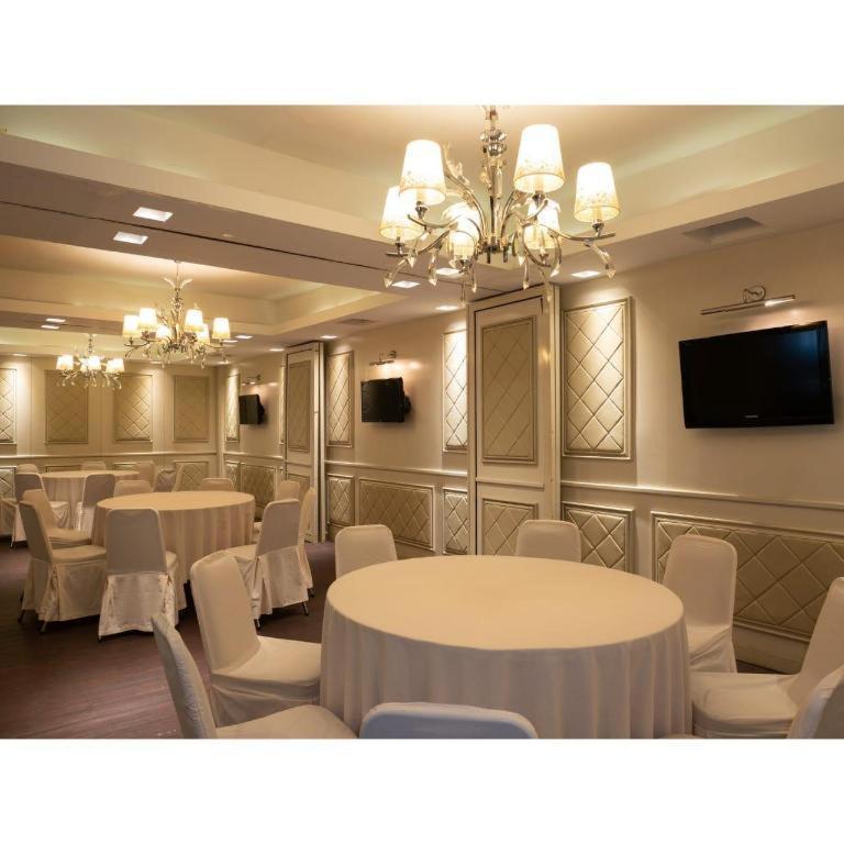 Hotel Gajahmada Pontianak Dış mekan fotoğraf